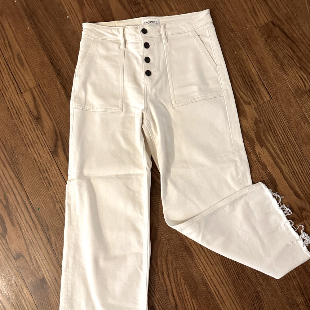 Carly Jean Hendrix Wide Leg, Ankle Jeans (Cream, Size 7)